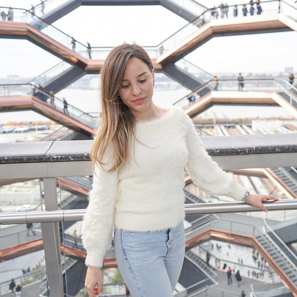 Meet your Posher, Hanan